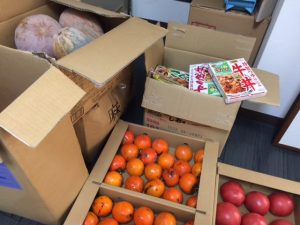 ボナペティ　久留米　フードドライブ　柿　トマト