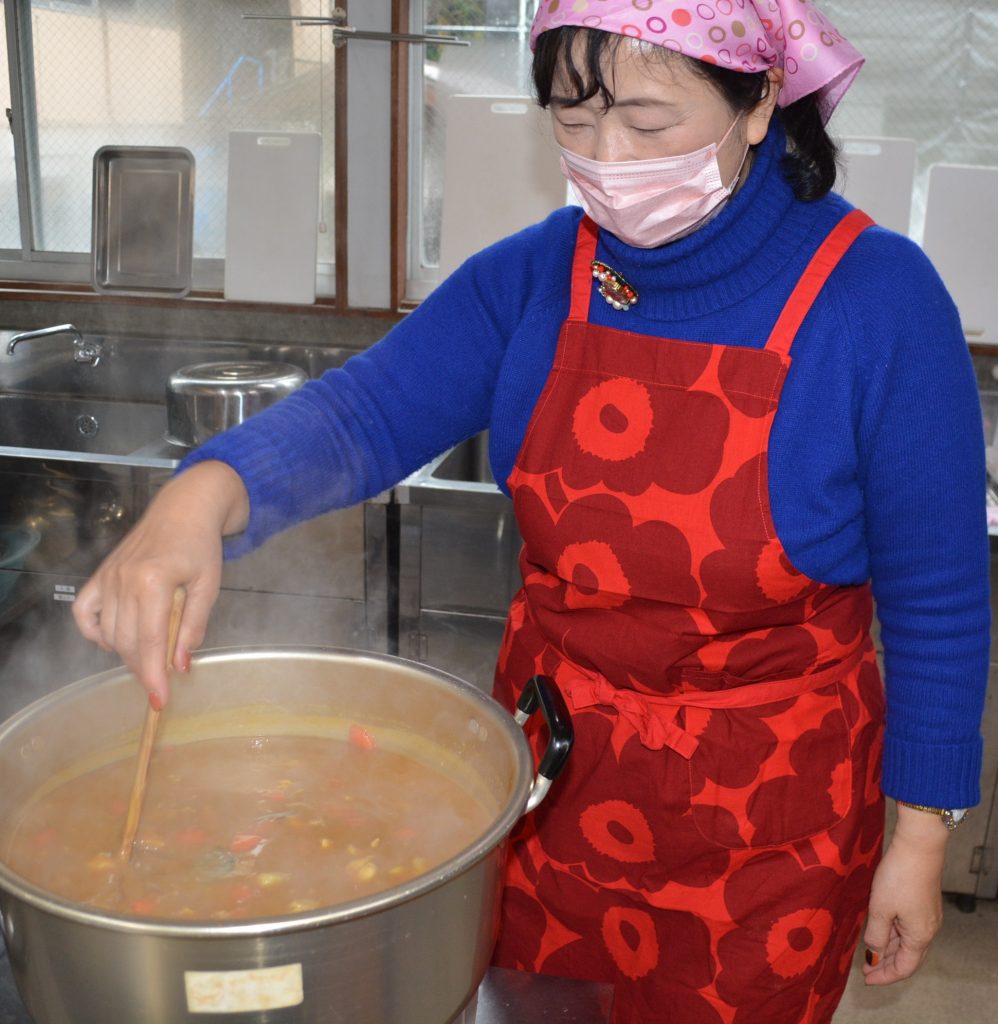 ボナペティ 久留米 フードドライブ　こども食堂　カレー