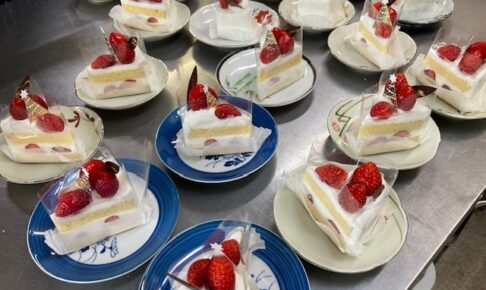 ボナペティ 久留米 2025年12月こども食堂　ぎおんさんの森食堂 クリスマス